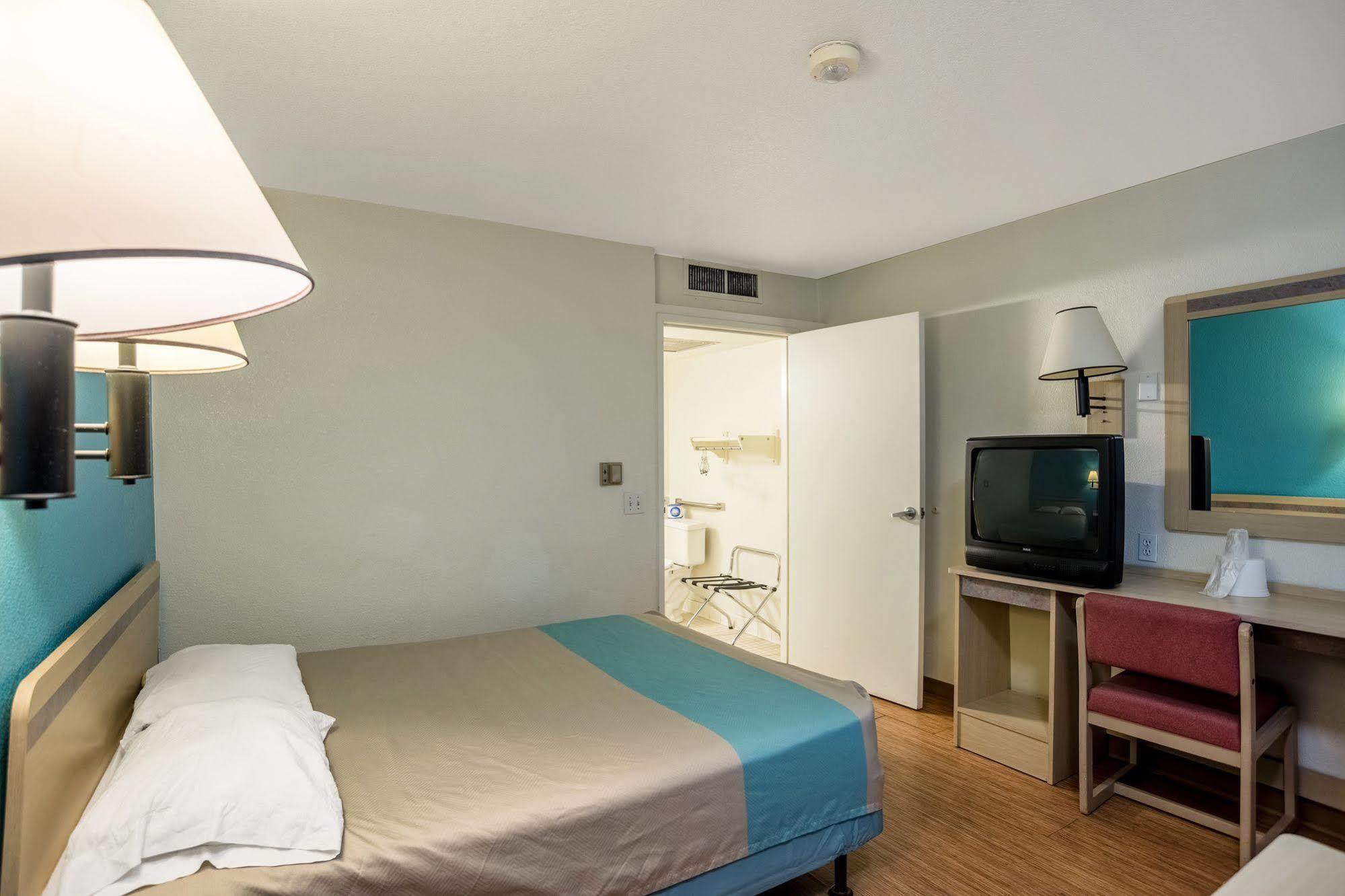Oyo Hotel Willcox Kültér fotó