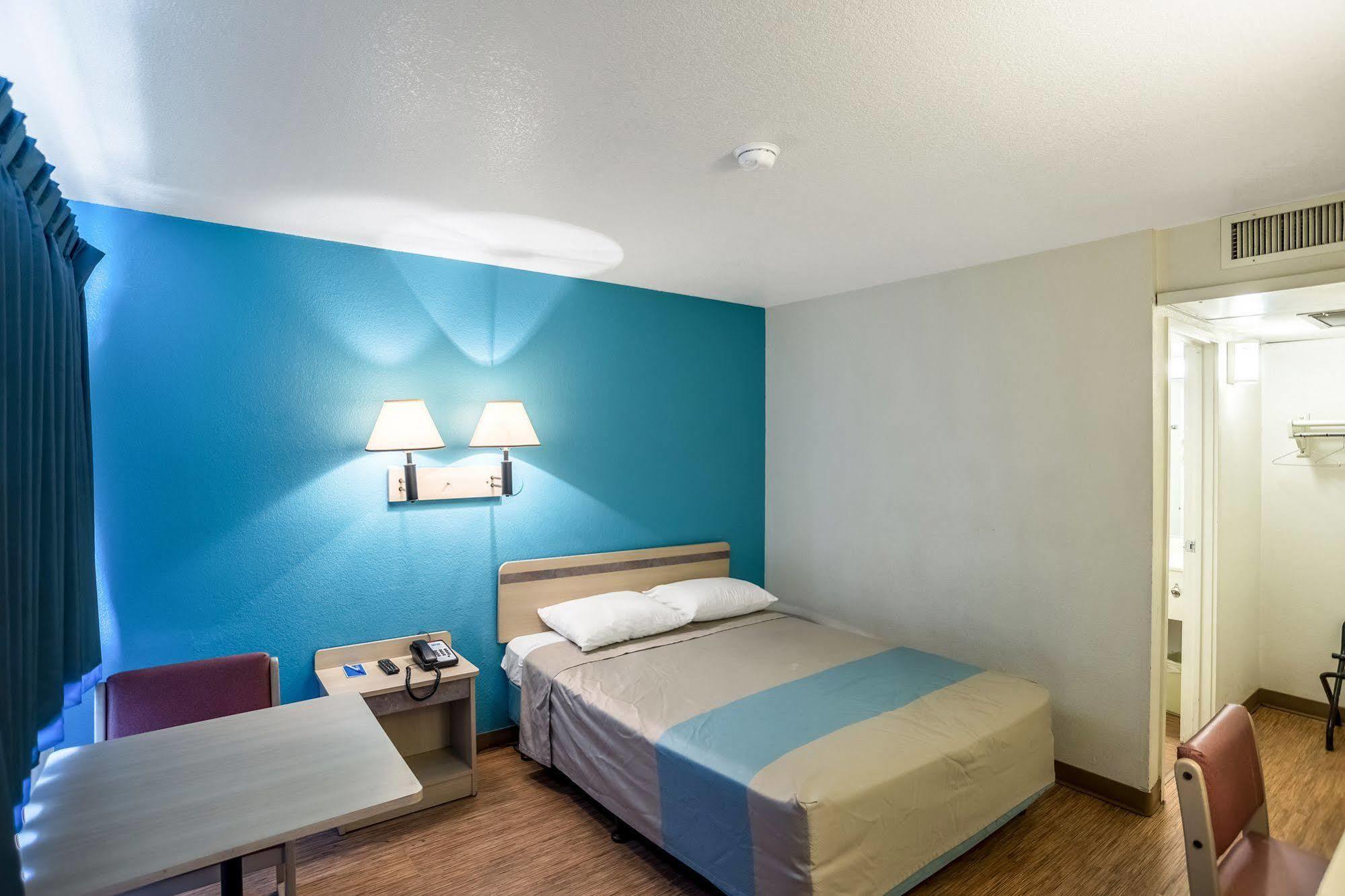 Oyo Hotel Willcox Kültér fotó